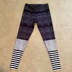 Onzie Yoga Flow leggings Size M